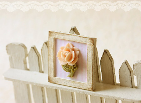 Dollhouse Miniature Shabby Chic Pink Framed Rose Decoration